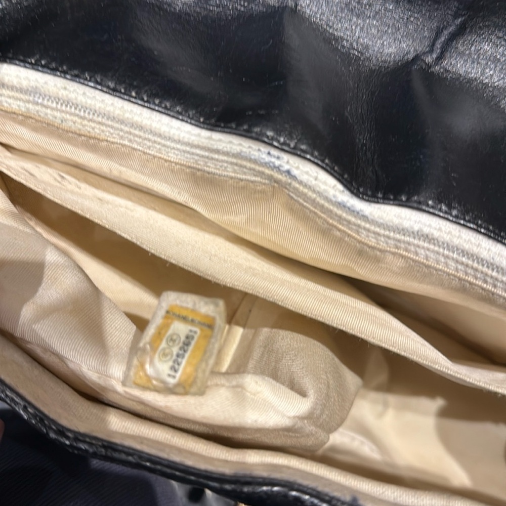 Chanel Jumbo Patent Classic Bag - Picture 10 of 10